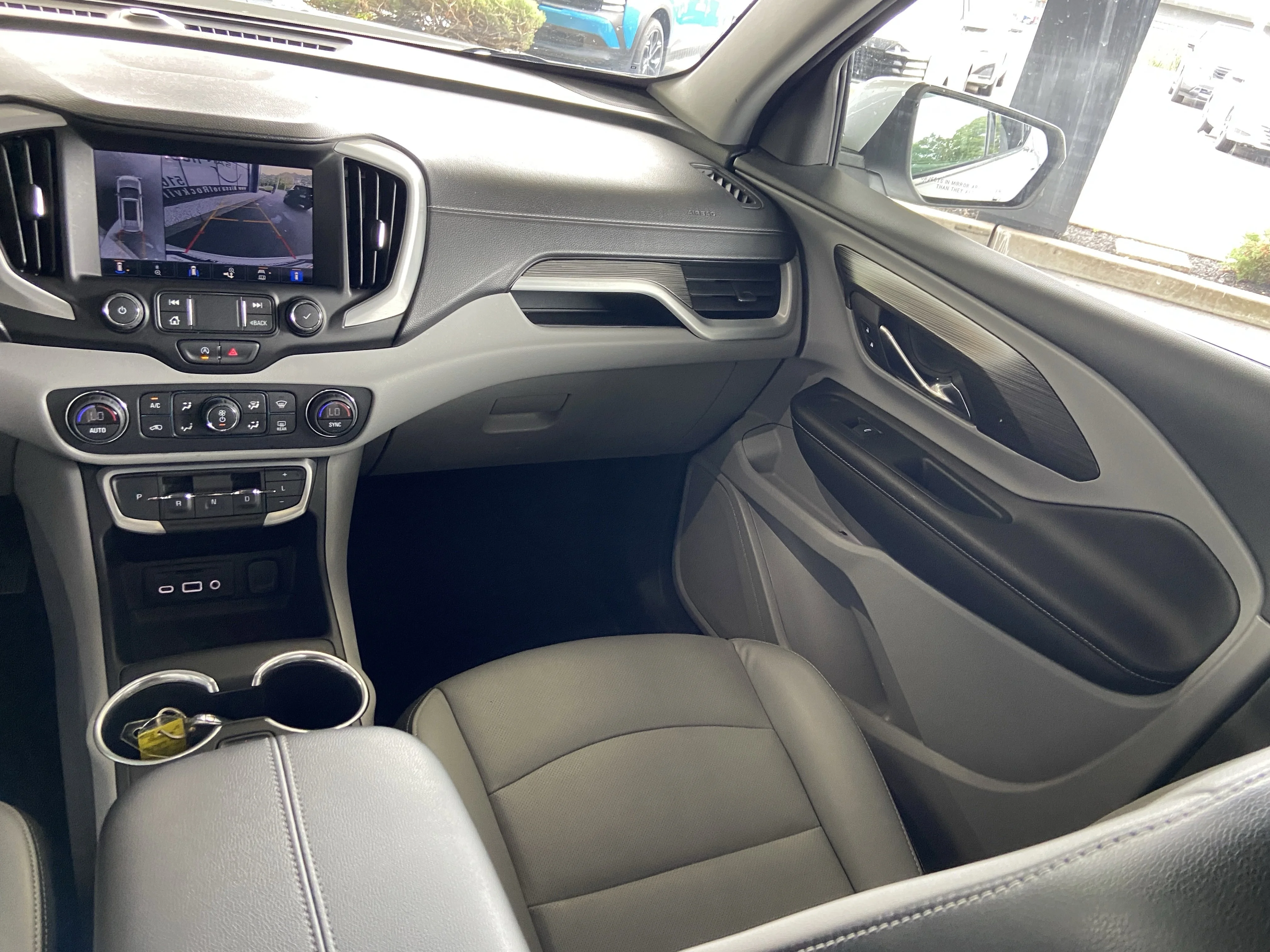 2022 GMC Terrain SLT - Photo 13