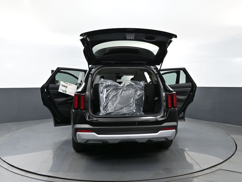 New 2026 Ebony Black Kia LX image 28