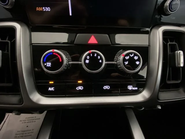 Used 2023 White Kia LX image 18