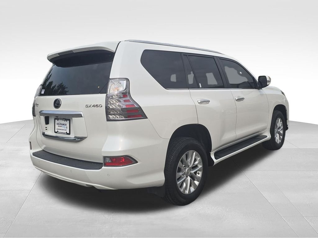 Used 2021 White Lexus 460 image 5