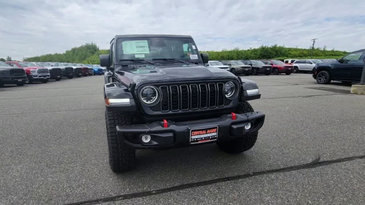 New 2026 Black Clearcoat Jeep Rubicon X image 3