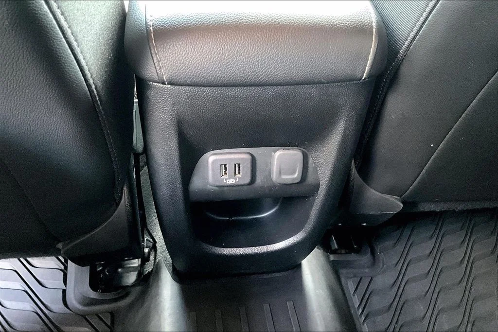 Used 2021 Orange Chevrolet ZR2 image 24