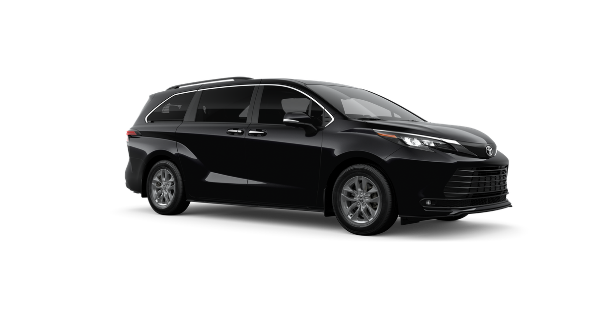 New 2026 Midnight Black Metallic Toyota XLE image 32