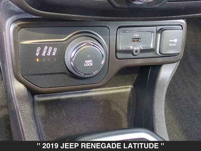 Used 2019 Orange Jeep Latitude 4x4 image 26