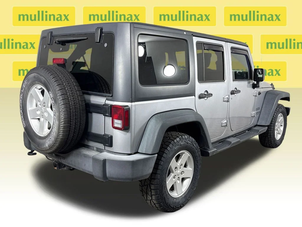 Used 2016 Silver Jeep Unlimited Sport image 6