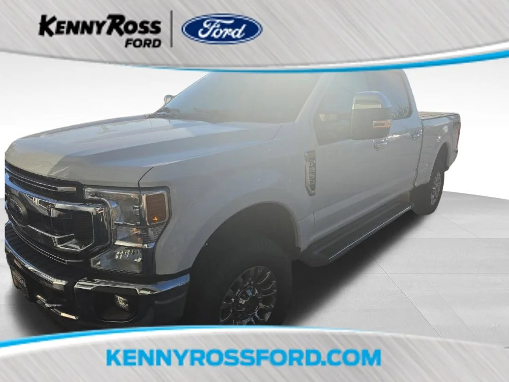 Used 2021 White Ford XLT image 1