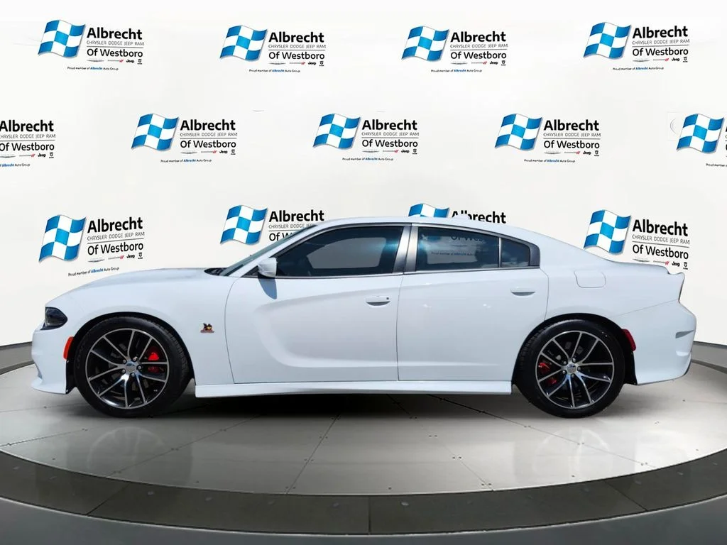 Used 2015 White Dodge R/T Scat Pack image 2