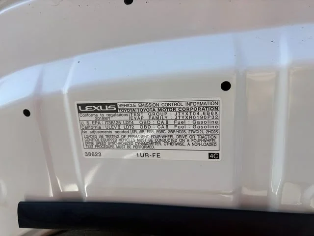 Used 2018 White Lexus GX 460 image 10