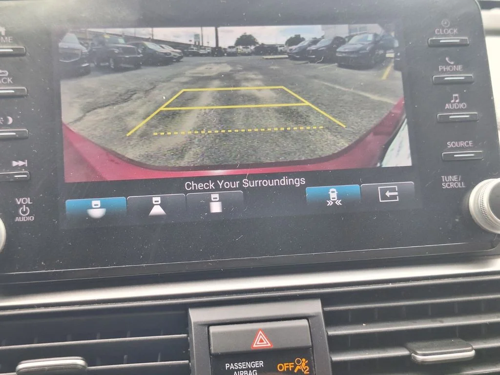Used 2022  Honda EX-L image 16