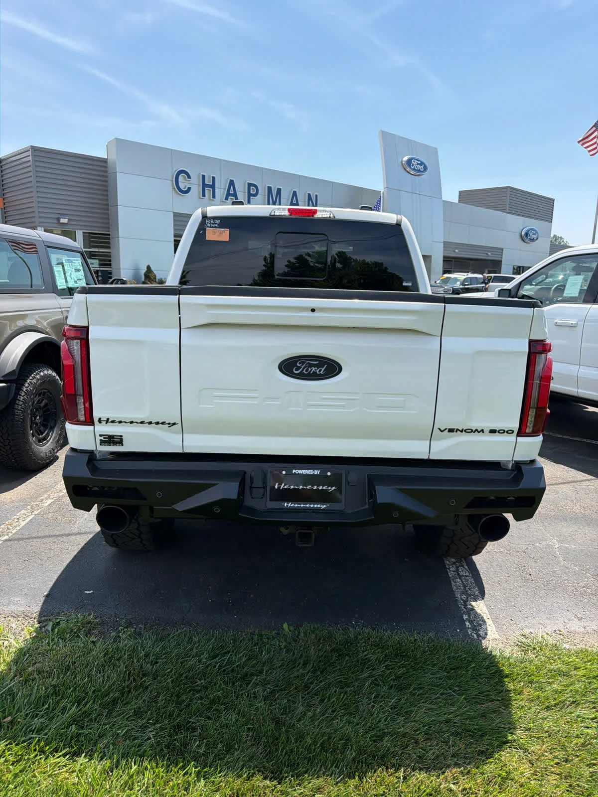 New 2026 Star White Metallic Tri-Coat Ford Lariat® image 9