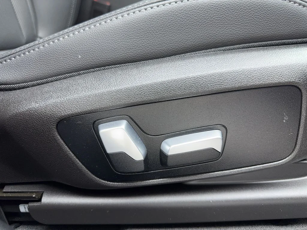 2022 BMW X4 30i - Photo 47