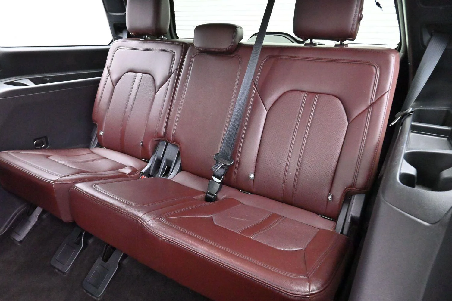 Used 2022 Dark Matter Gray Ford Limited image 35