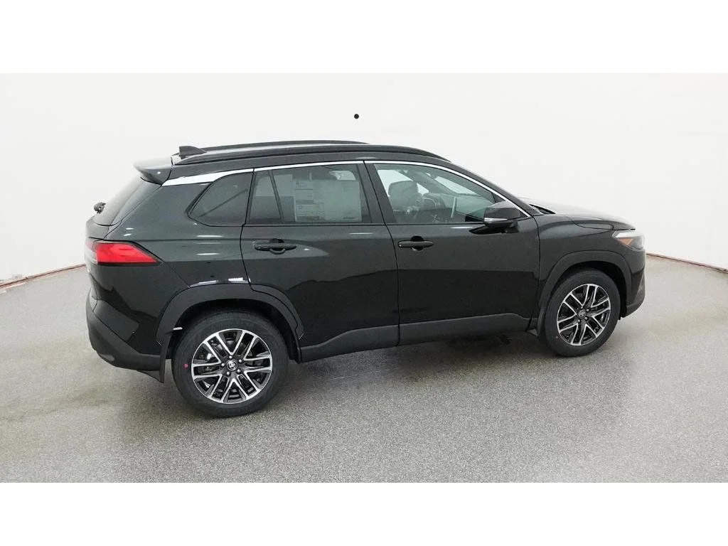 New 2026 Jet Black Toyota XLE image 13