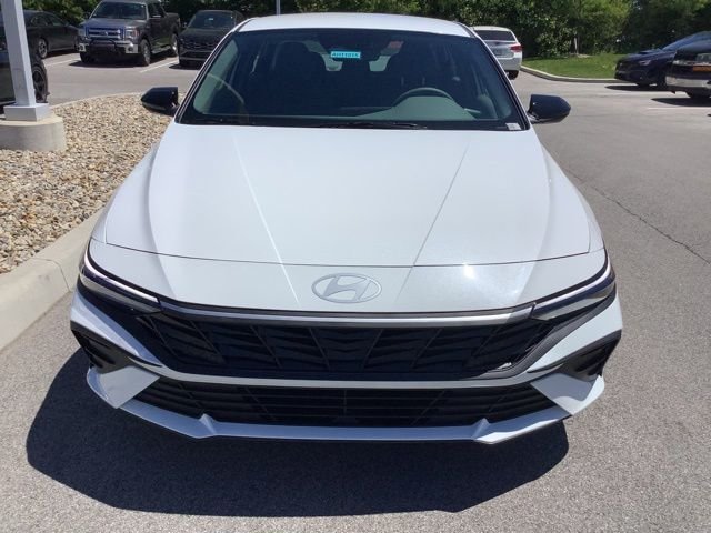 New 2026 White Pearl Hyundai SEL Sport image 2