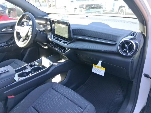 2026 Chevrolet Equinox LT - Photo 11