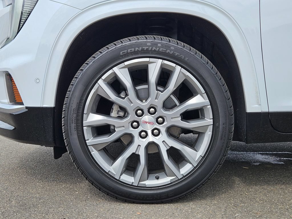 2026 GMC Acadia Denali - Photo 23