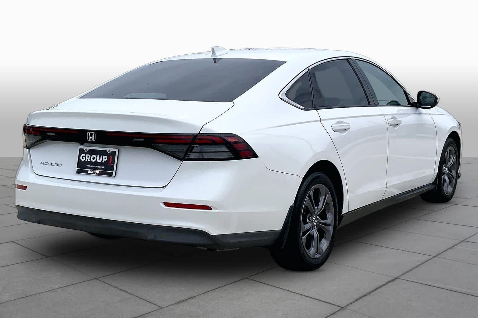 Used 2023 Meteorite Gray Metallic Honda EX image 13