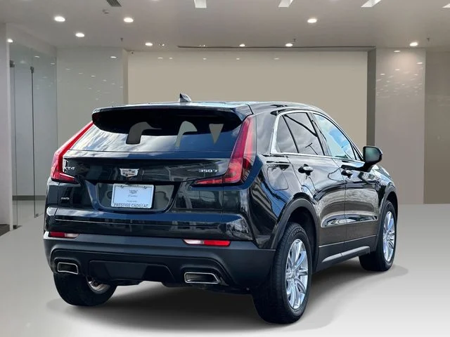 Used 2022 Black Cadillac Luxury image 4