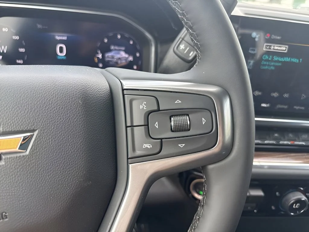 Used 2026 Black Chevrolet LT (2FL) image 15