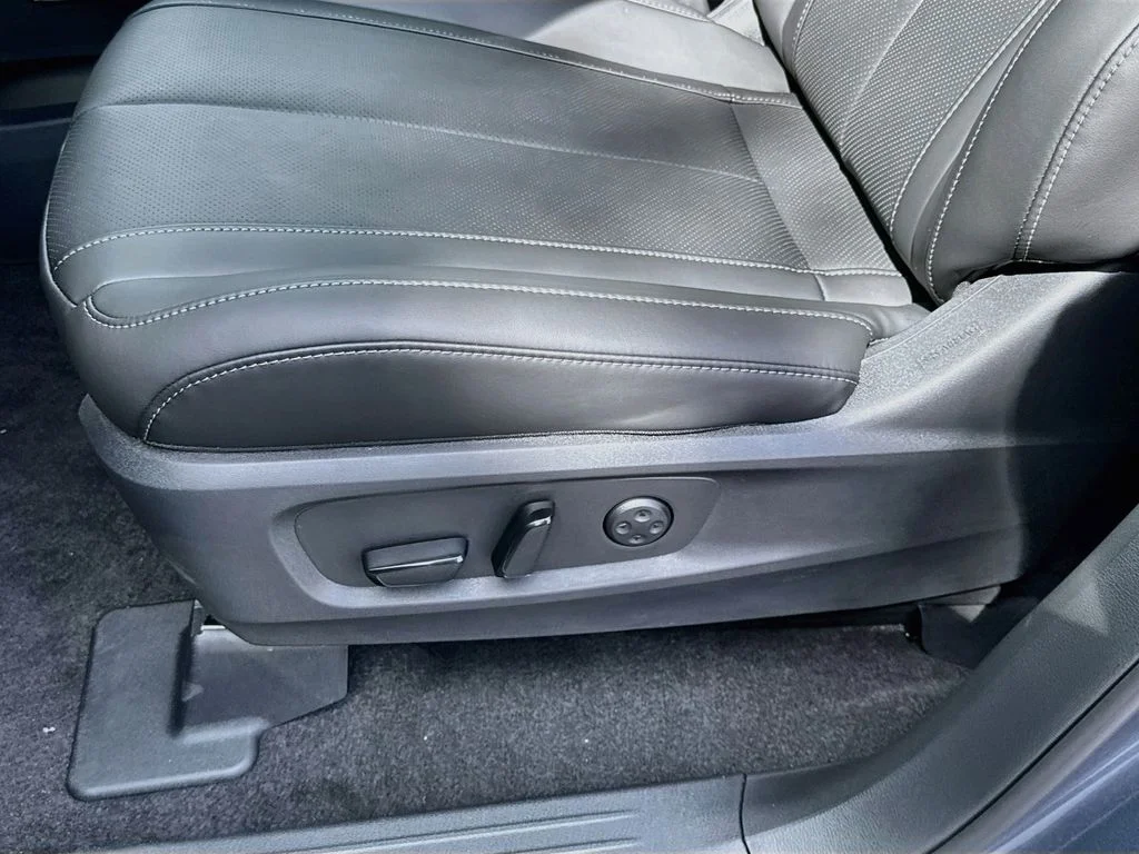 New 2027 Blue INFINITI LUXE image 20