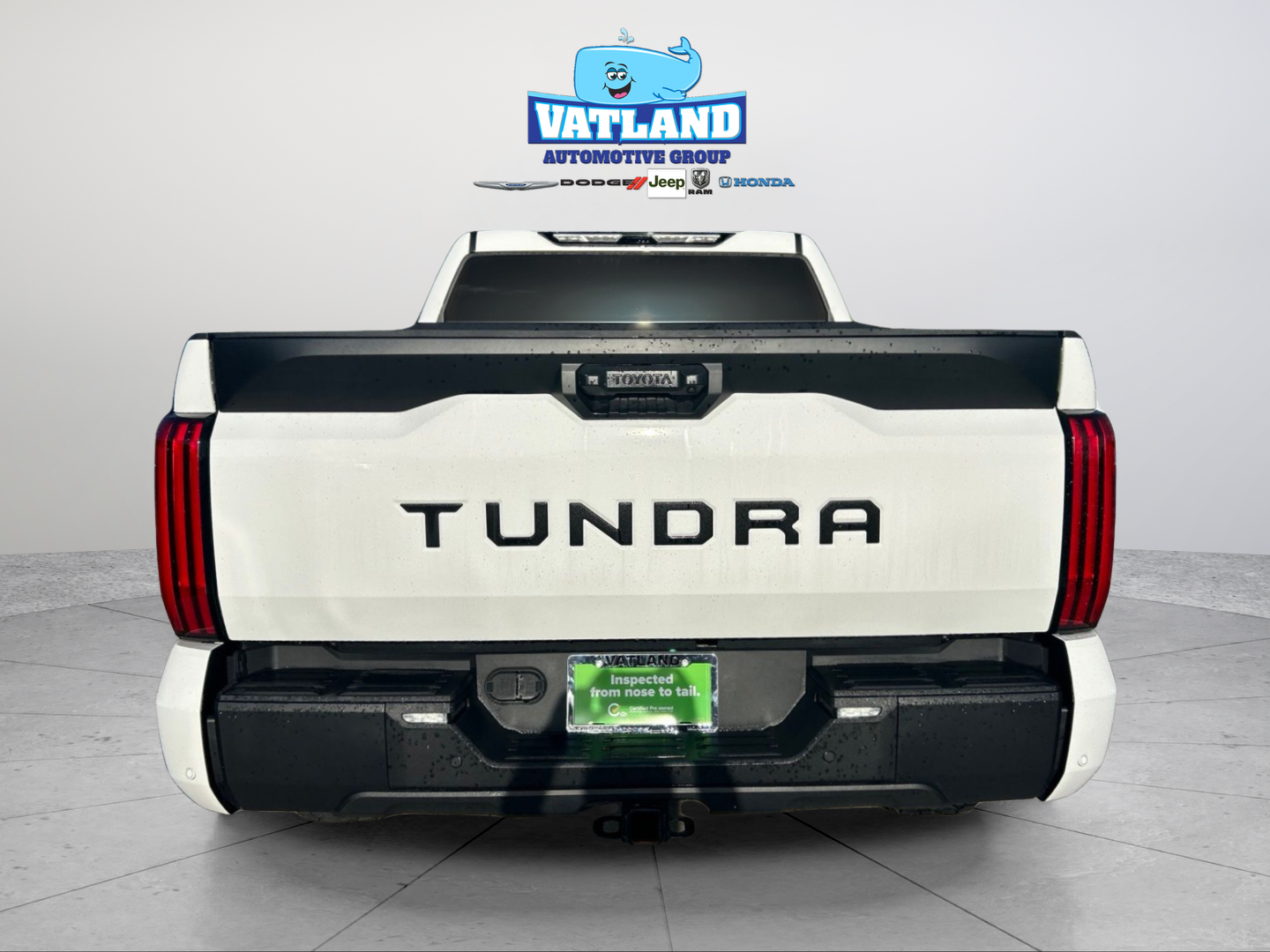 Used 2024 White Toyota SR5 image 4