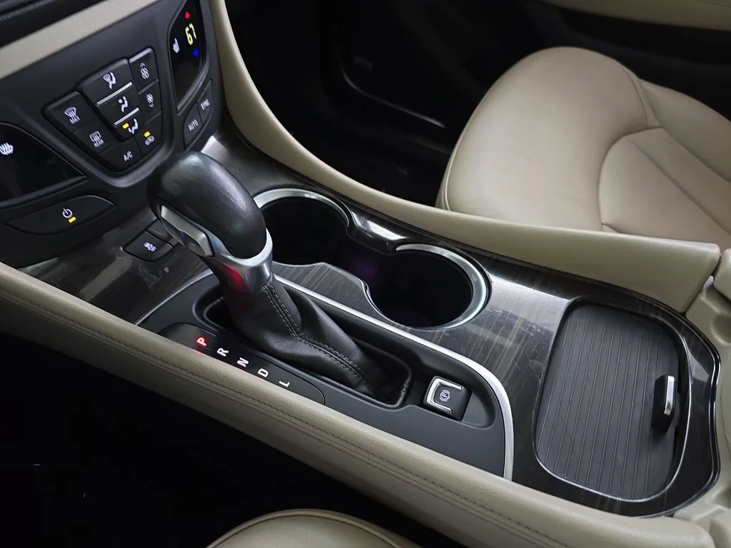 Used 2019 Gray Buick Premium I image 27