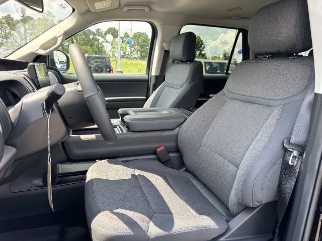 2025 Ford Expedition MAX Active - Photo 45