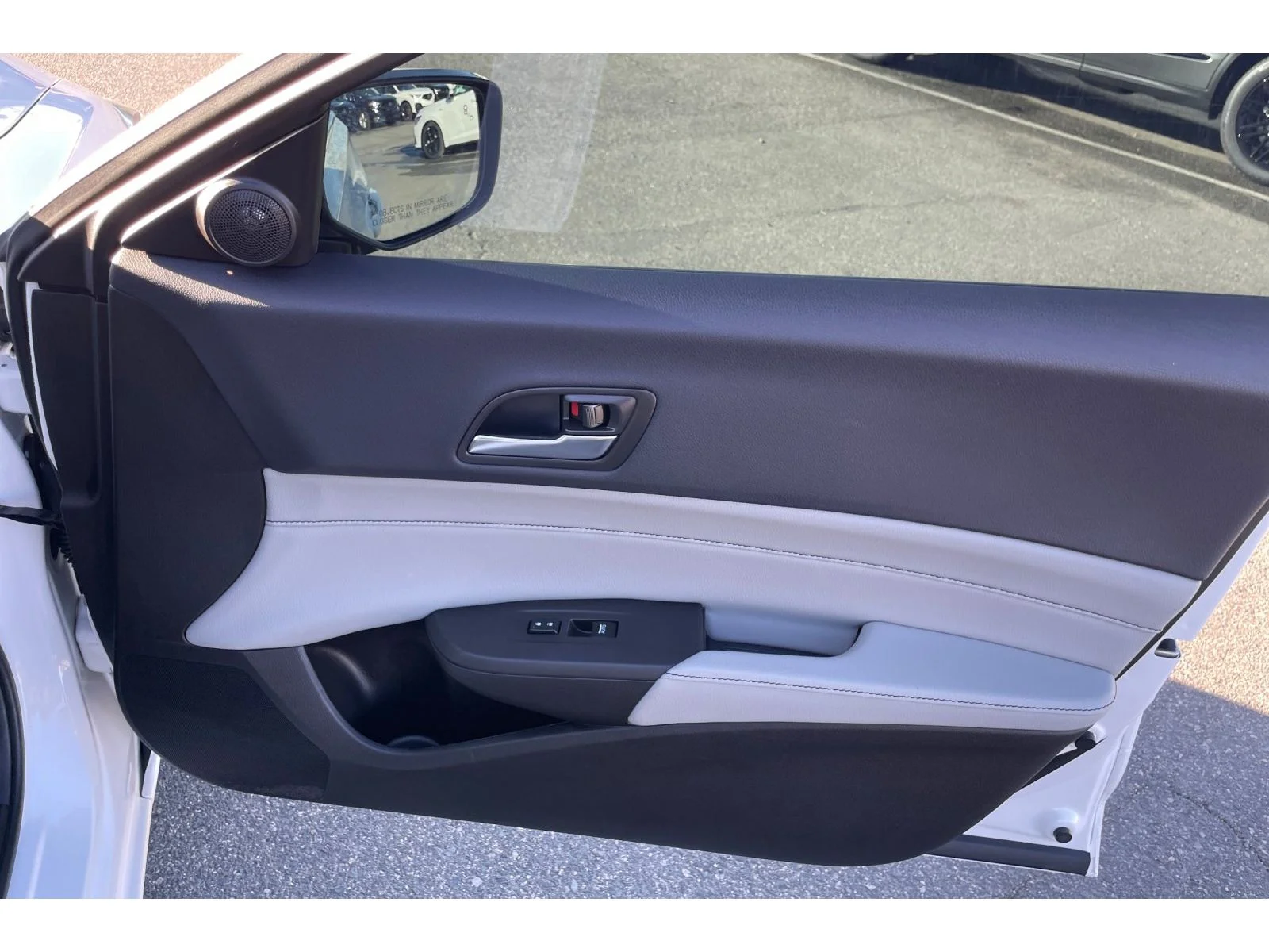 Used 2020 Platinum White Pearl Acura w/Technology Pkg image 19