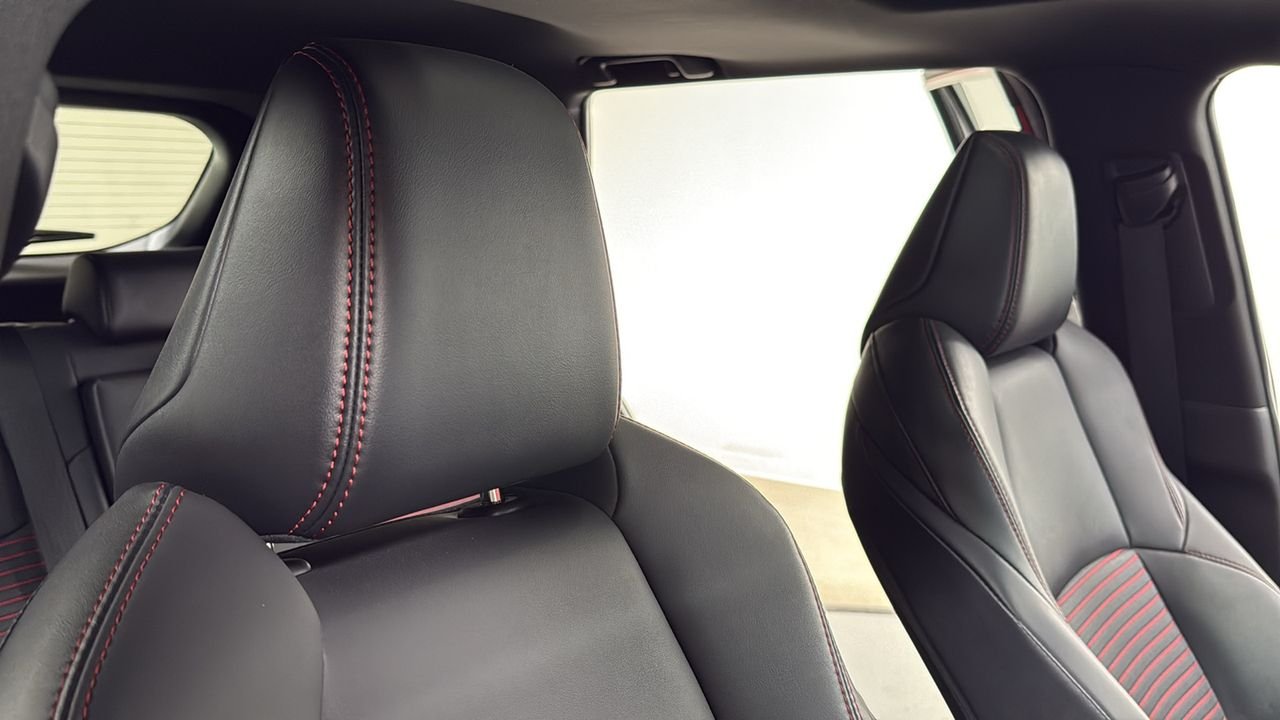 2023 Toyota RAV4 XSE - Photo 19