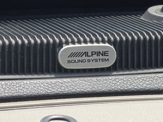 Used 2010 Bright White Clearcoat/Mineral Gray Metallic CC Ram SLT image 19
