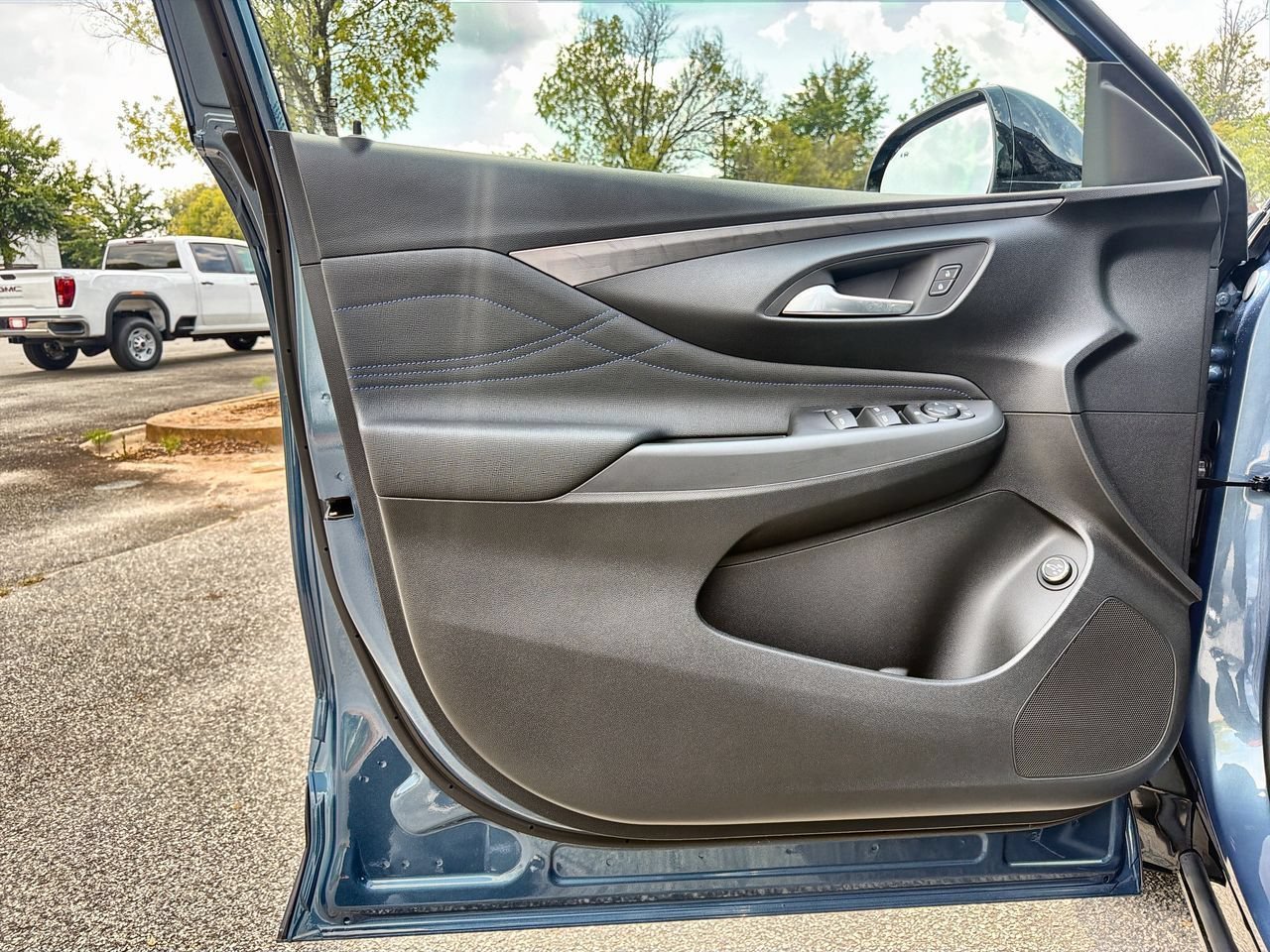 2026 Buick Envista Sport Touring - Photo 18
