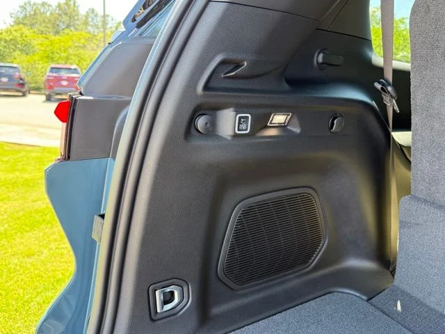 New 2026 Steel Blue Exterior Paint Jeep Limited image 33