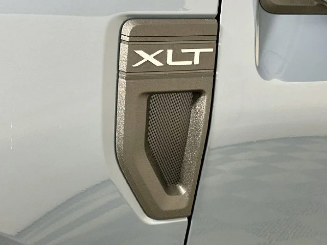 New 2026 Gray Ford XLT image 22