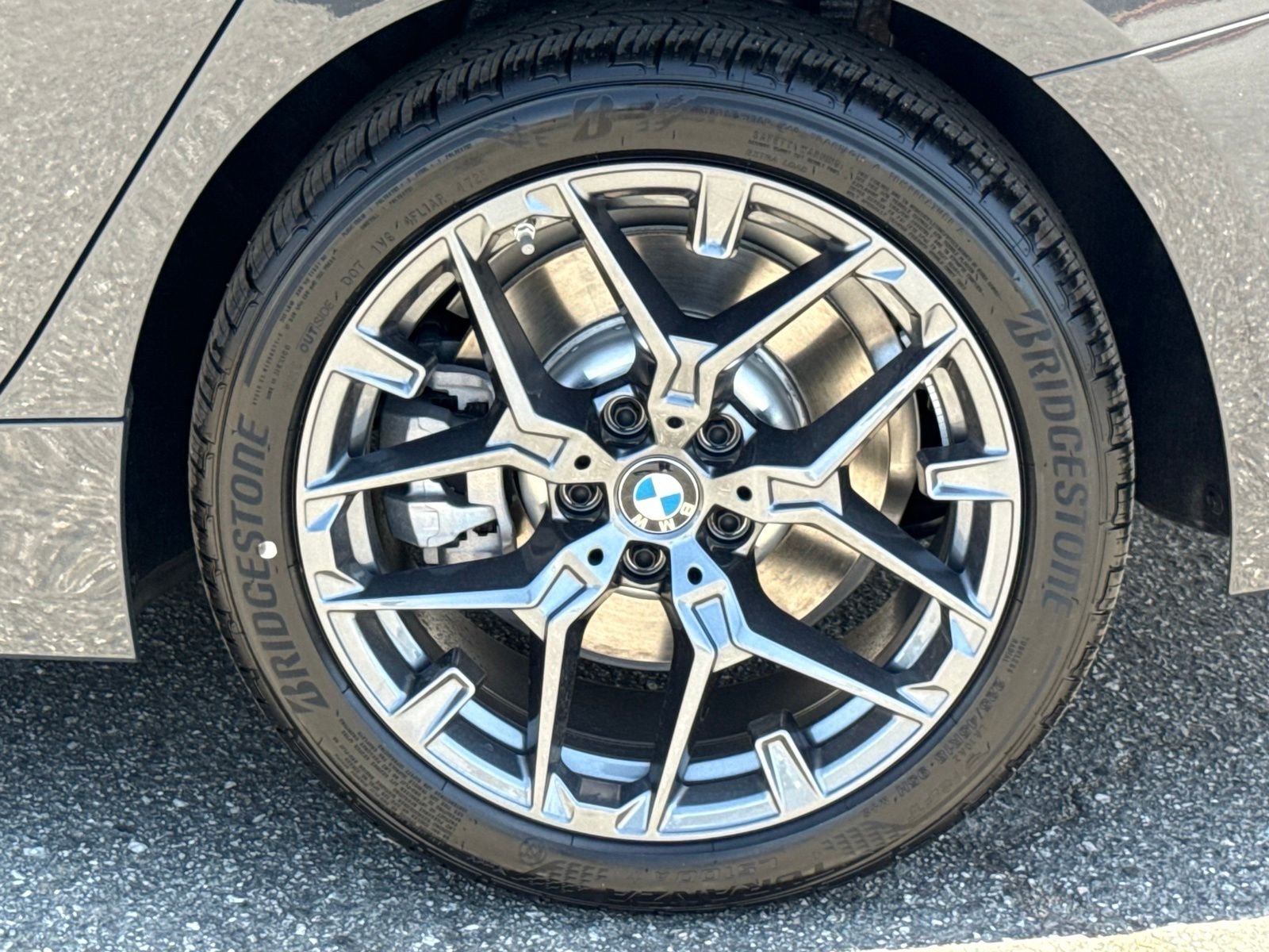 New 2026 Dravit Grey Metallic BMW 330i xDrive image 18