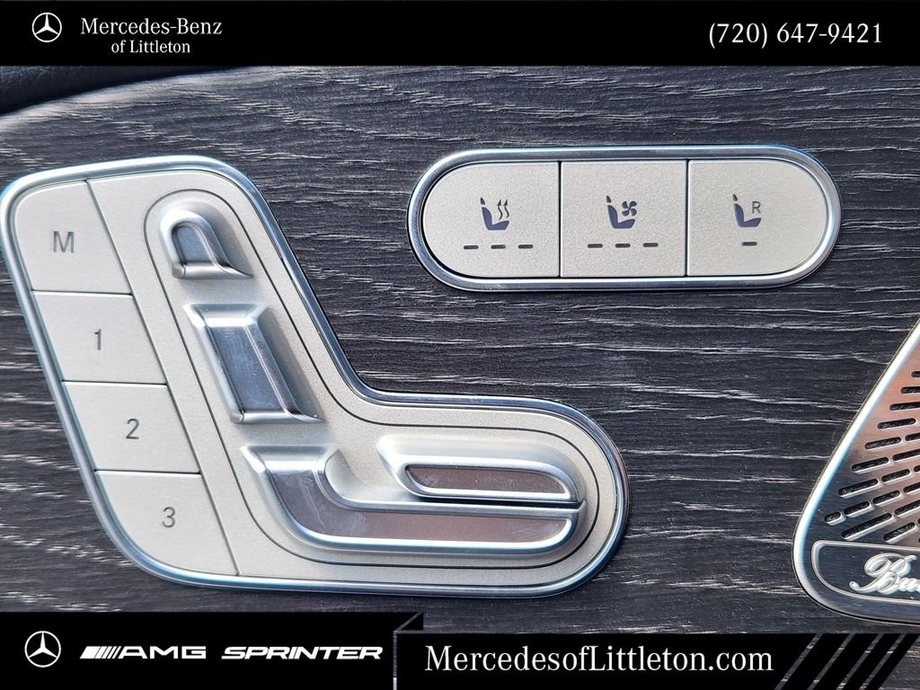 New 2026 MANUFAKTUR Moonlight White Metallic Mercedes-Benz GLE 450 image 25