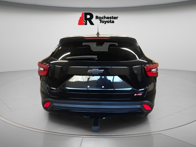 View vehicle photo 5