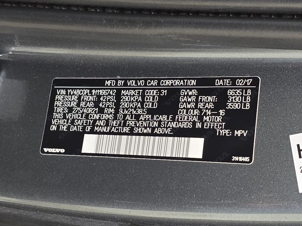 Used 2017 Gray Volvo T8 Inscription image 34