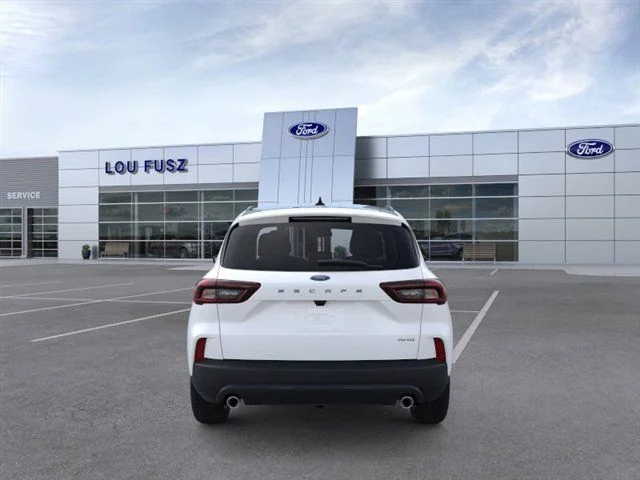 New 2026 Star White Metallic Tri-coat Ford ST-Line image 30