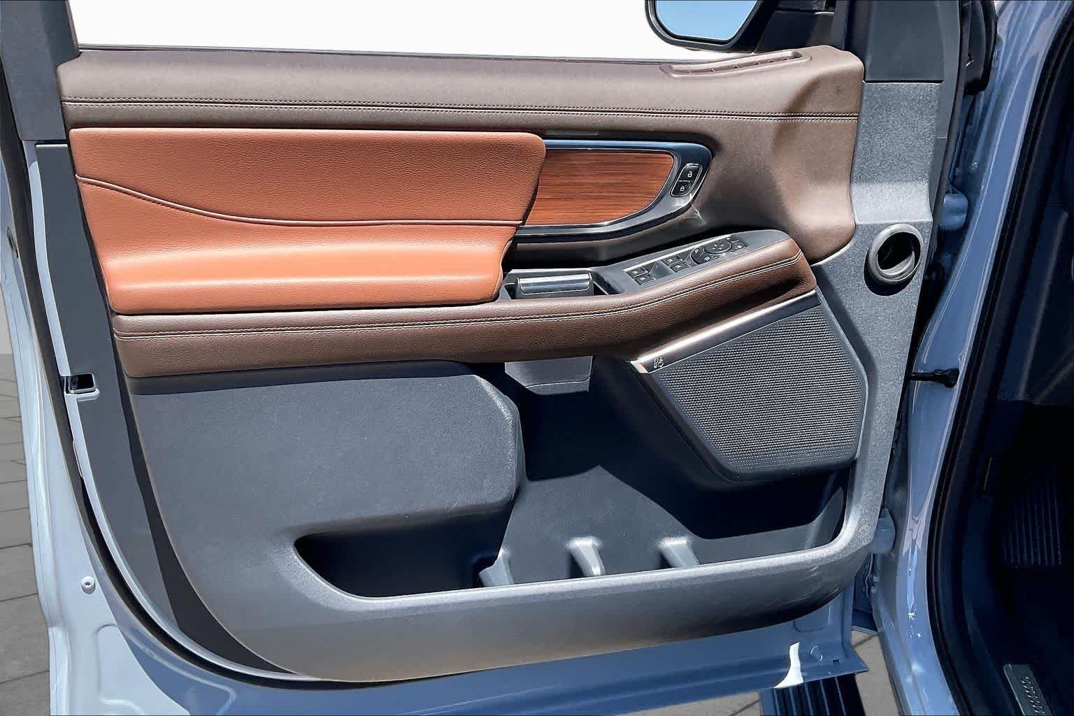 New 2026 Glacier Gray Metallic Tri-Coat Ford MAX King Ranch® image 10