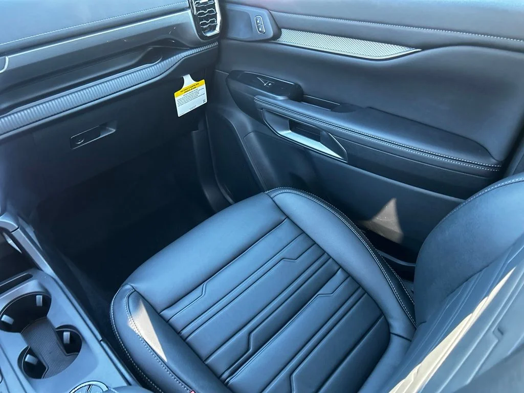 New 2026 Carbonized Gray Metallic Ford Lariat® image 11