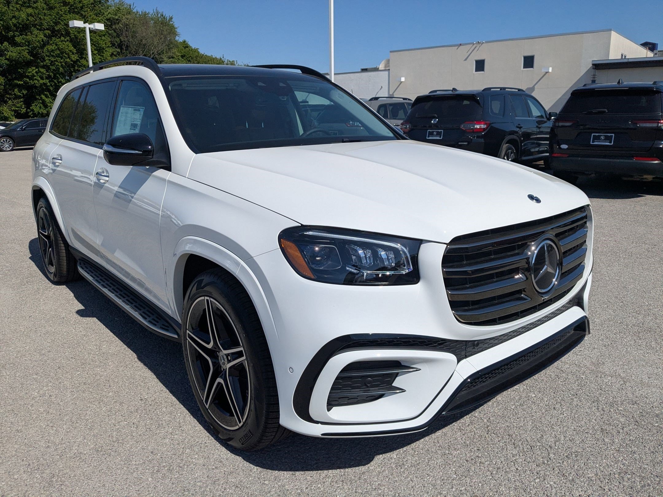 New 2026 Polar White Mercedes-Benz GLS 450 image 41