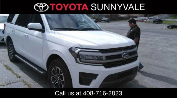 Used 2024 White Ford XLT image 1