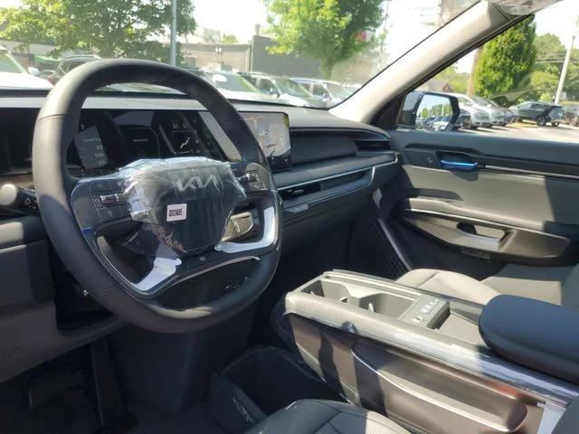 2026 Kia EV9 Light - Photo 12