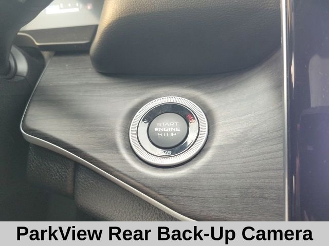 Used 2021 White Jeep Limited image 9
