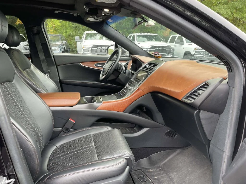 Used 2019 Black Lincoln Black Label image 11
