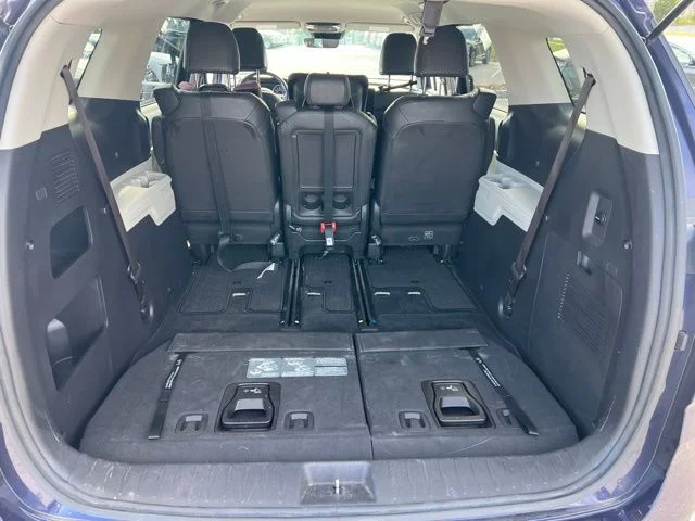 Used 2023 Blue Kia LX Seat Package image 28