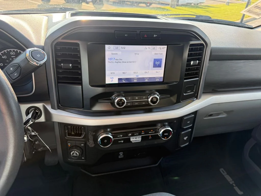 Used 2023 Blue Ford XLT image 10