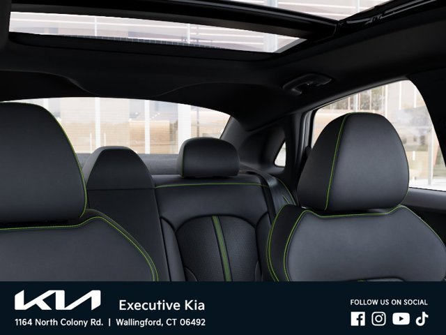 New 2027 Snow White Pearl Kia GT image 27