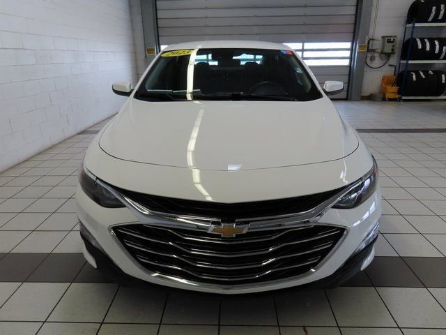 Used 2023 Summit White Chevrolet LT image 17