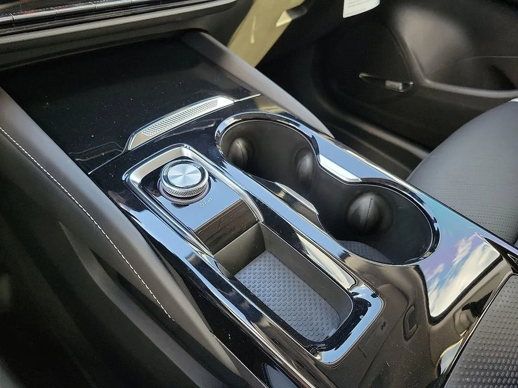 2026 Buick Envision Sport Touring - Photo 25